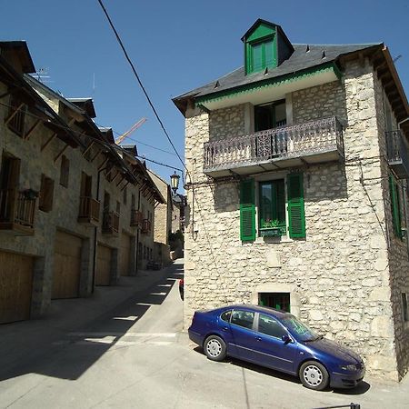 Apartamentos Codallos Tramacastilla de Tena Exterior photo
